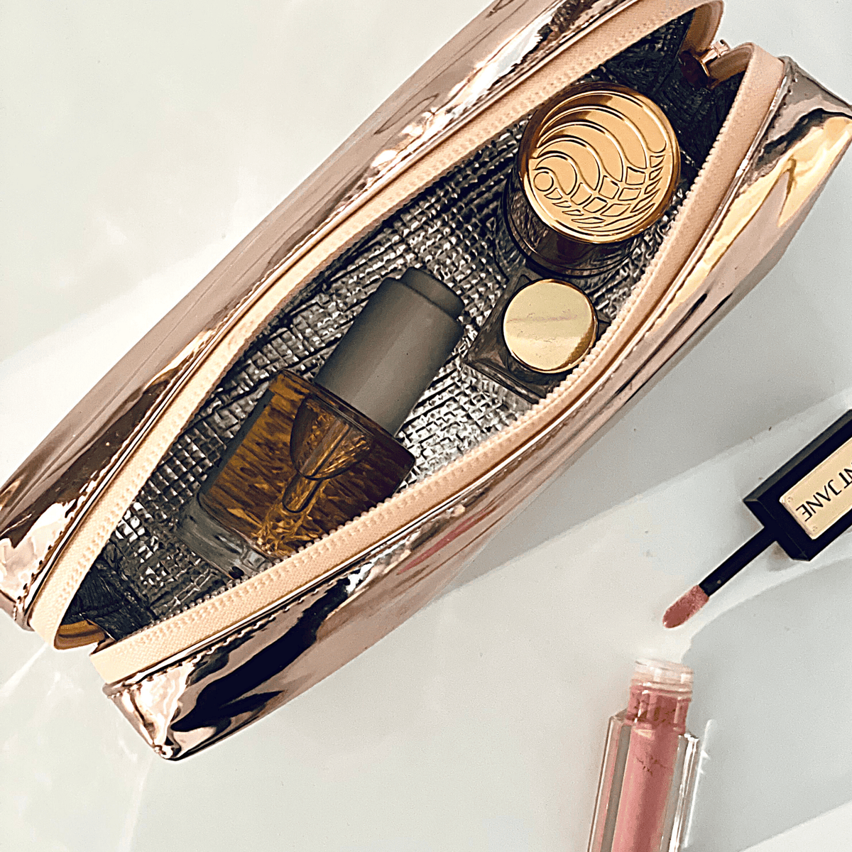 WELLinsulated Performance Beauty Bag Rose Gold