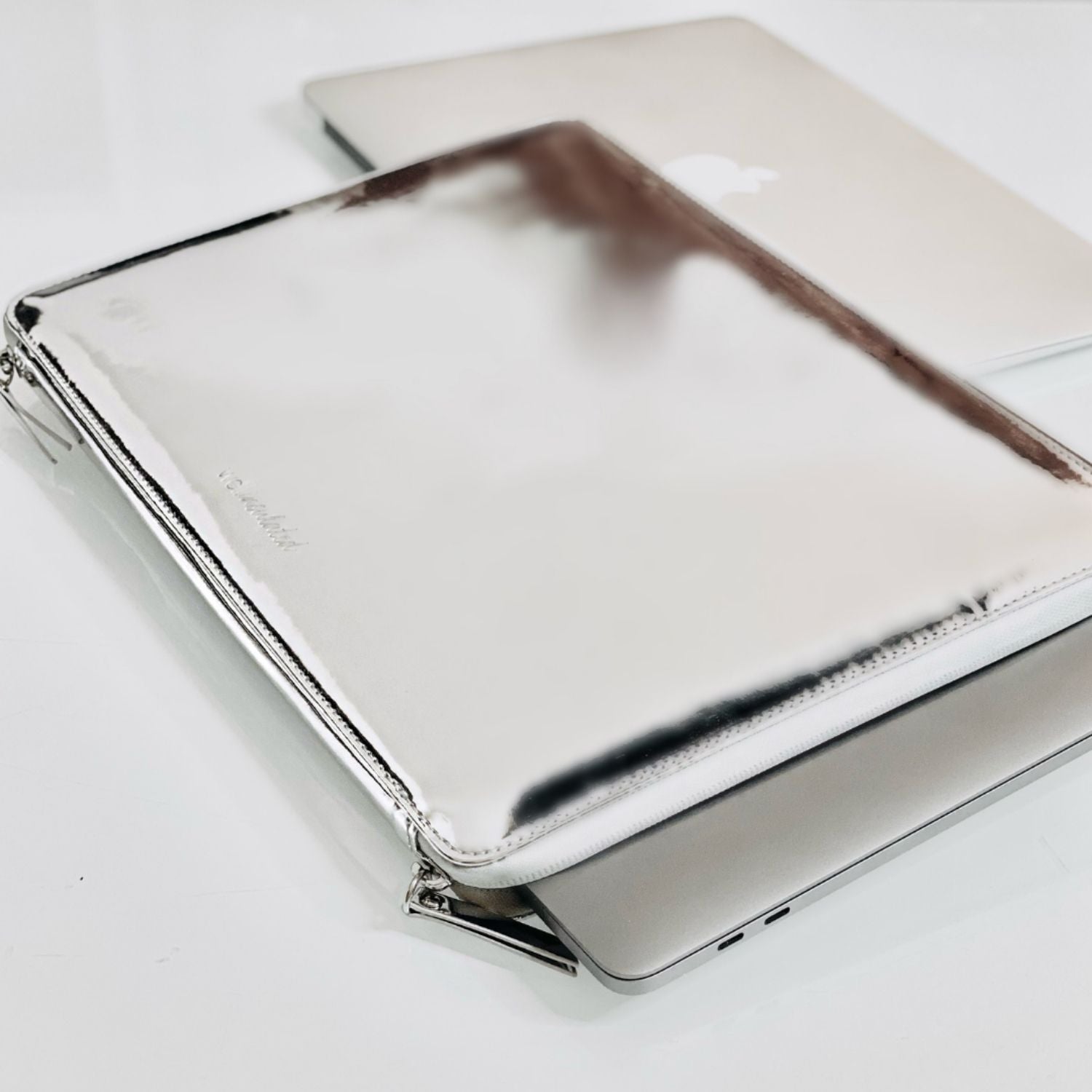Macbook Case Silver